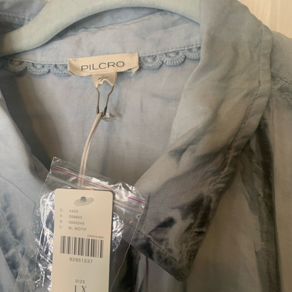 Women’s Pilcro Anthropologie 1/2 Button Popover Blue Tie Die Tunic Shirt| 1X NWT - Picture 2 of 9